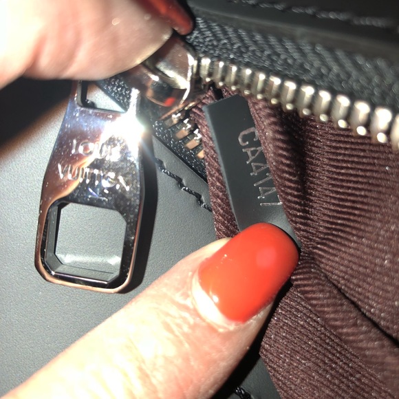 Sold 💰 ! Louis Vuitton Porte documents jour - Picture 7 of 7